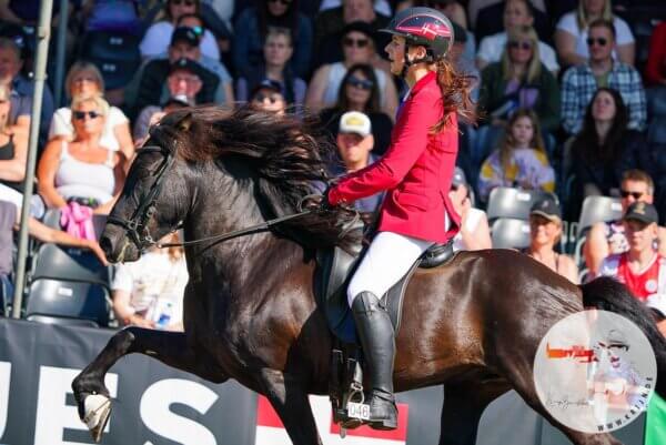 Frederikke Stougård og Austri VM2023